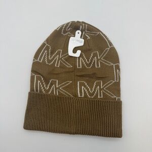 NEW Micheal Kors Monogram Logo Beanie